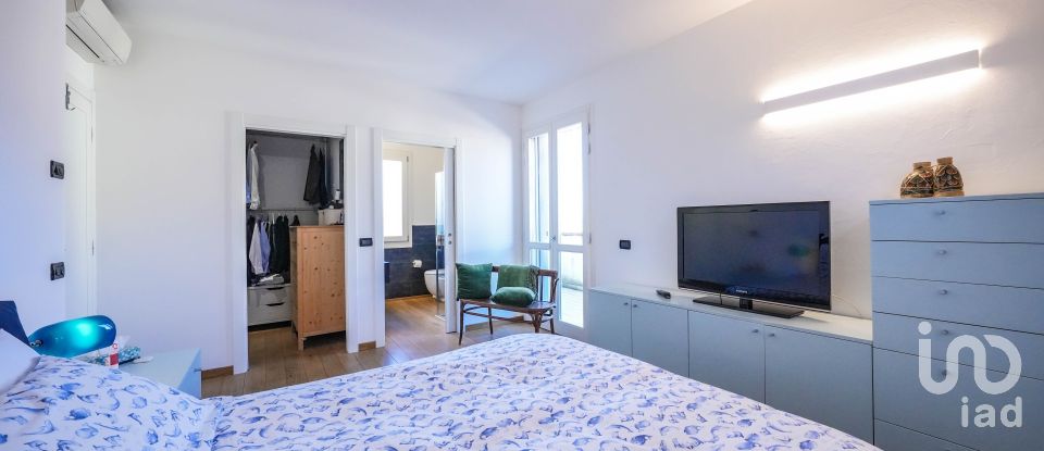 House 5 rooms of 230 m² in Ferrara (44123)