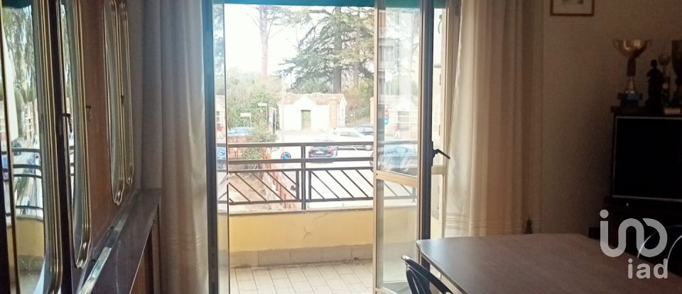 Three-room apartment of 85 m² in Penne (65017)