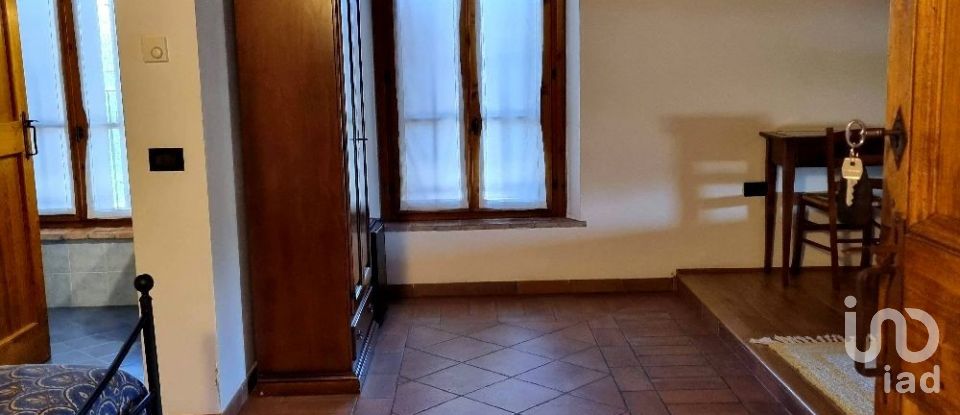 Casa indipendente 15 locali di 1.400 m² in Ceresara (46040)