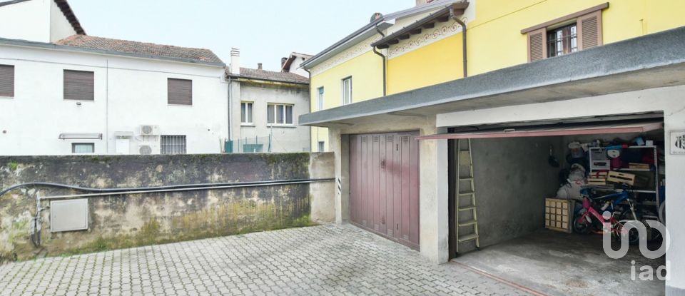 Village house 0 rooms of 232 m² in Solbiate (22043)