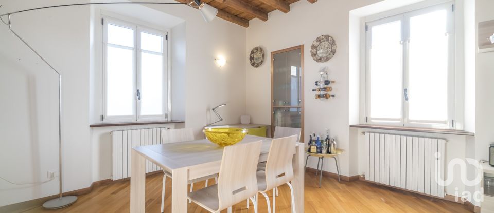 One-room apartment of 65 m² in Cantù (22063)