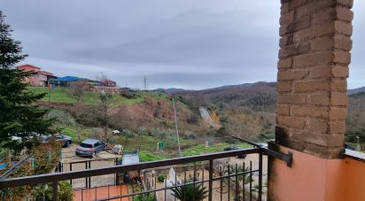 Appartamento 5 locali di 105 m² a Tolfa (00059)