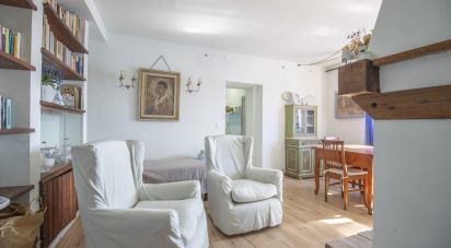 Casa indipendente 13 locali di 403 m² in Urbino (61029)