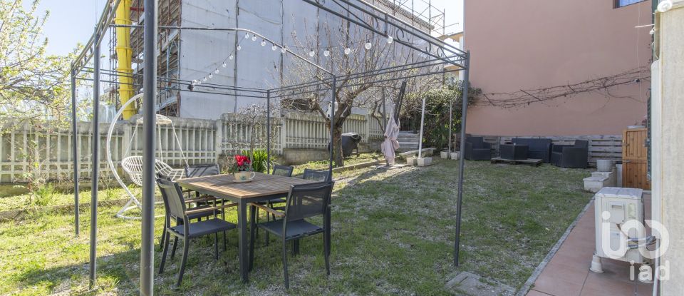 Town house 11 rooms of 159 m² in Ancona (60126)