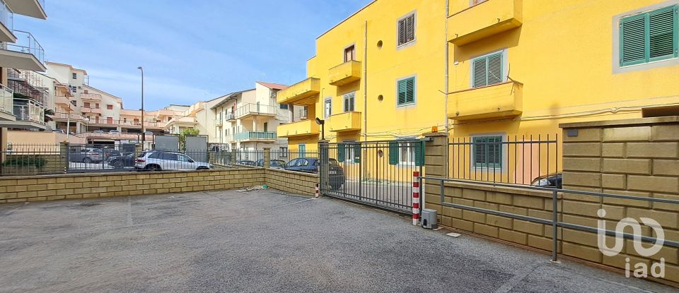 Apartment 7 rooms of 96 m² in Sant'Agata di Militello (98076)