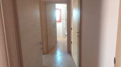 Loft 6 locali di 87 m² a Bellante (64020)