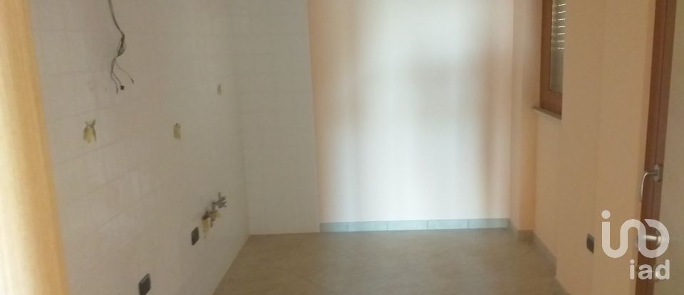 Apartment 7 rooms of 97 m² in Bellante (64020)