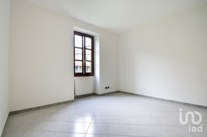 Three-room apartment of 72 m² in Cengio (17056)