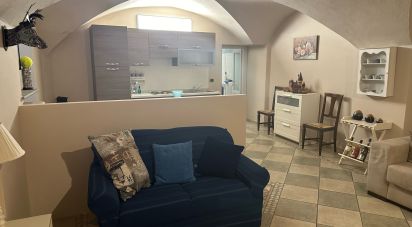 Casa indipendente / Villa 10 locali di 269 m² in Mondovì (12084)