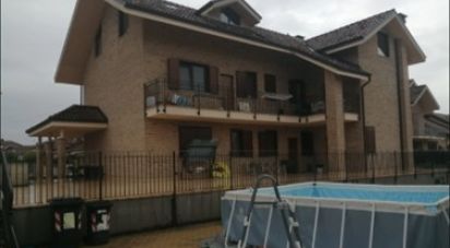 Appartamento 6 locali di 245 m² a Borgaro Torinese (10071)