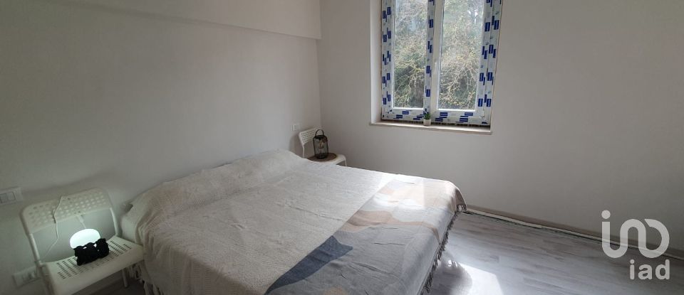 Three-room apartment of 97 m² in Arenzano (16011)