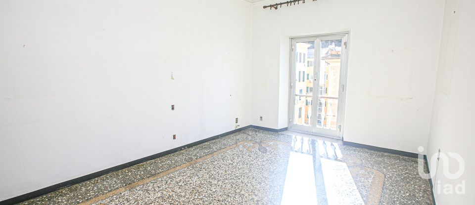 Appartamento 6 locali di 190 m² a Genova (16135)