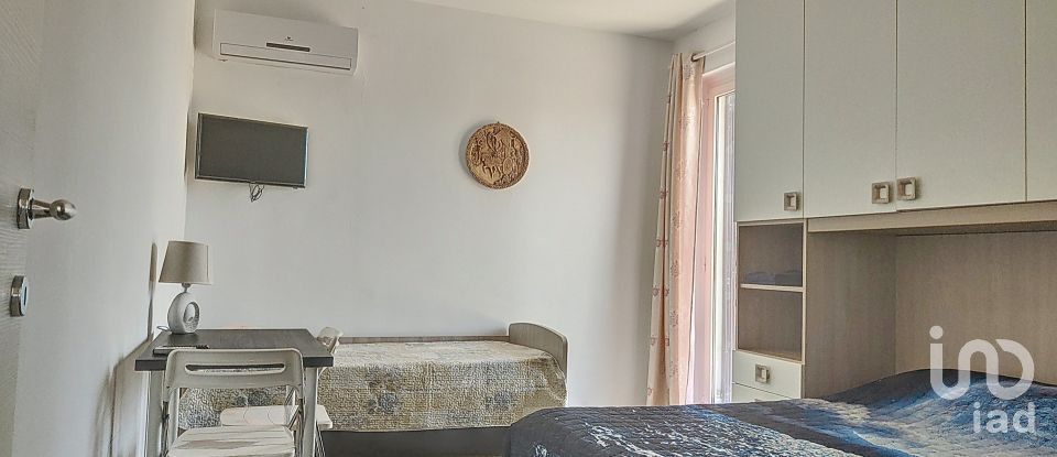 Townhouse 8 rooms of 8,000 m² in Controguerra (64010)