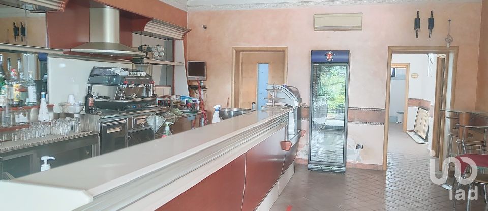 Townhouse 8 rooms of 8,000 m² in Controguerra (64010)