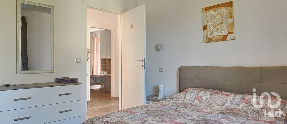 Townhouse 8 rooms of 8,000 m² in Controguerra (64010)