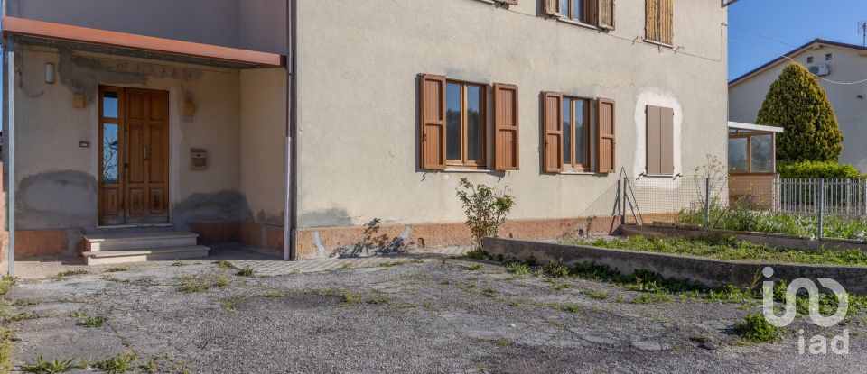 Apartment 5 rooms of 100 m² in Filottrano (60024)