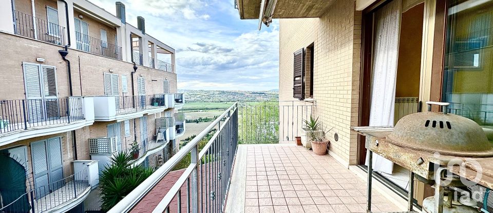 Appartamento 5 locali di 76 m² a Sant'Elpidio a Mare (63811)