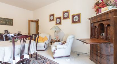Appartamento 5 locali di 144 m² a Macerata (62100)