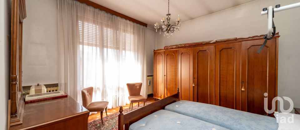 House boat 3 rooms of 171 m² in Selvazzano Dentro (35030)