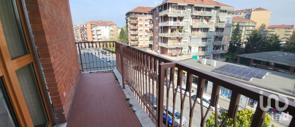 Appartamento 5 locali di 135 m² a Torino (10146)