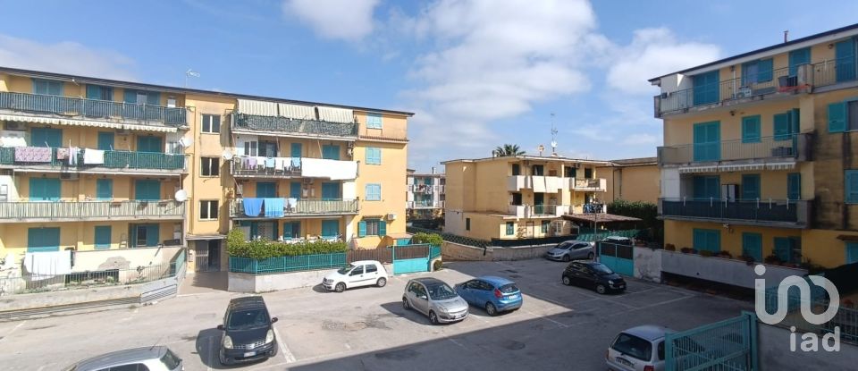Trilocale di 90 m² a Villaricca (80010)