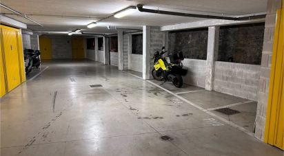 Posto auto di 2 m² in Genova (16155)