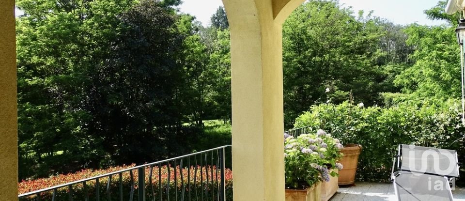 Villa Bifamiliare 13 locali di 500 m² in Bogogno (28010)