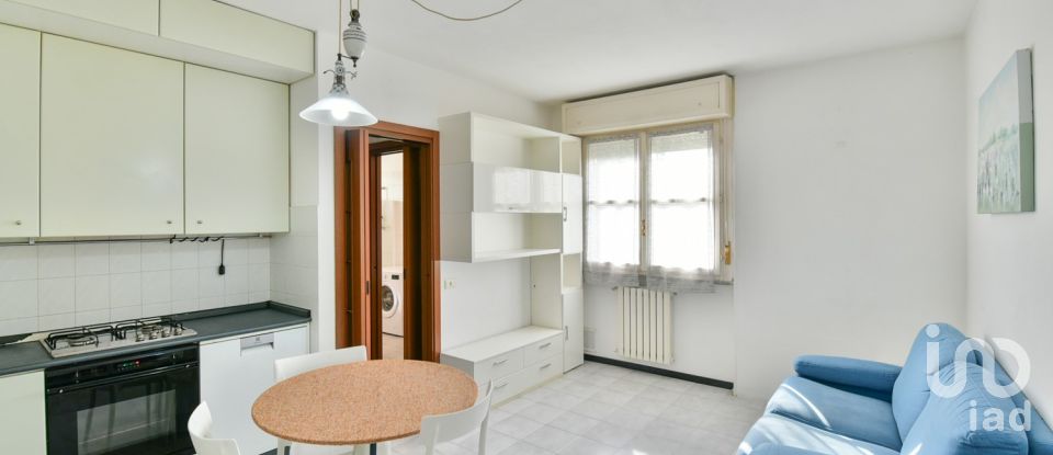 Two-room apartment of 50 m² in Meda (20821)