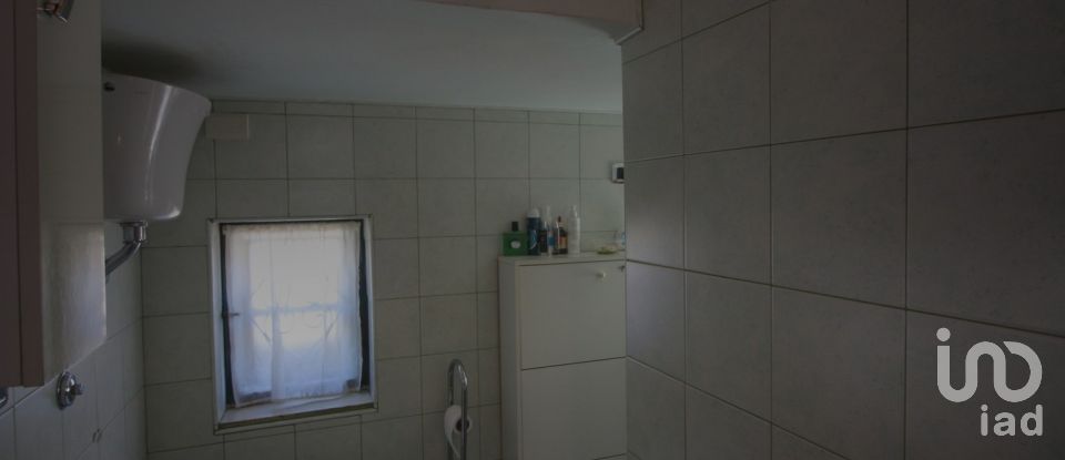 Rustico 8 locali di 158 m² in Pontinia (04014)