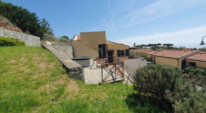 Villa a schiera 3 locali di 89 m² in Cogoleto (16016)