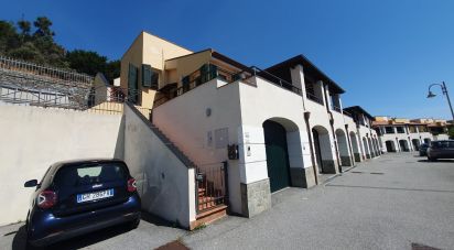 Villa a schiera 3 locali di 89 m² in Cogoleto (16016)
