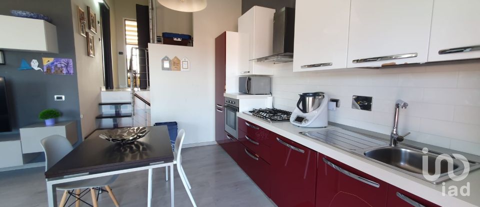 Villa a schiera 3 locali di 89 m² in Cogoleto (16016)