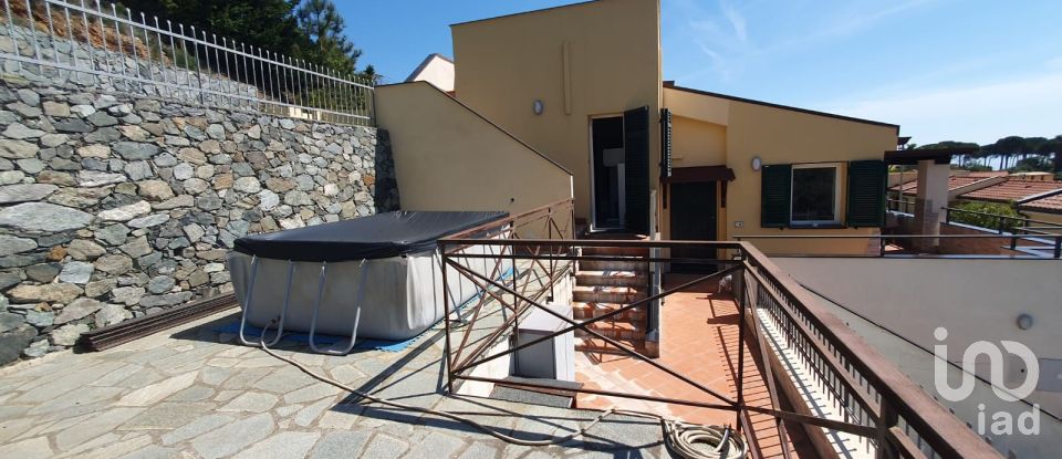 Villa a schiera 3 locali di 89 m² in Cogoleto (16016)