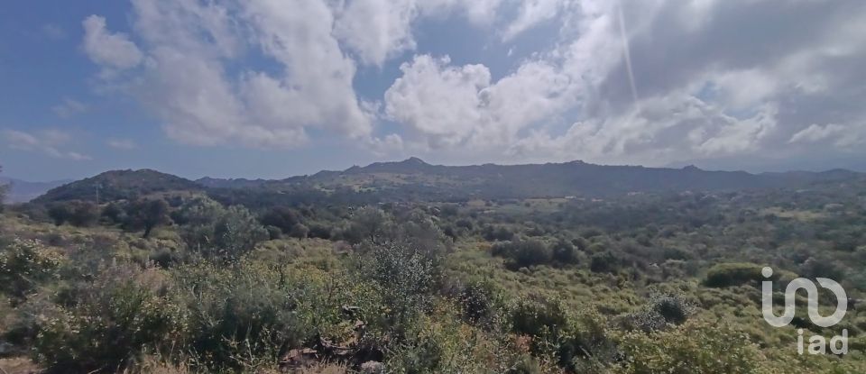 Terreno di 32.970 m² in Olbia (07026)