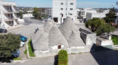 Casa indipendente / Villa 8 locali di 161 m² in Locorotondo (70010)