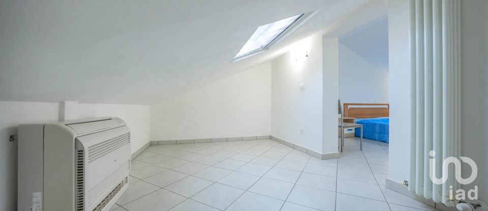 Duplex 2 rooms of 82 m² in Formignana (44039)