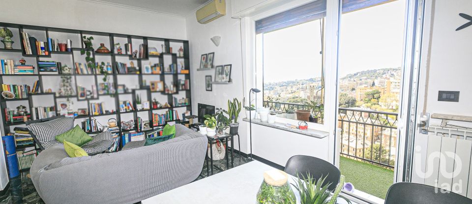 Apartment 7 rooms of 132 m² in Genova (16136)