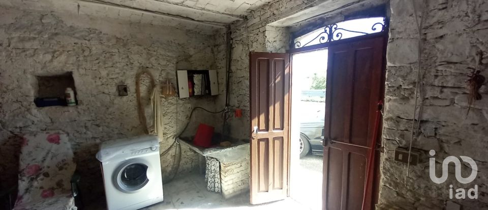 Village house 5 rooms of 100 m² in Civitella del Tronto (64010)