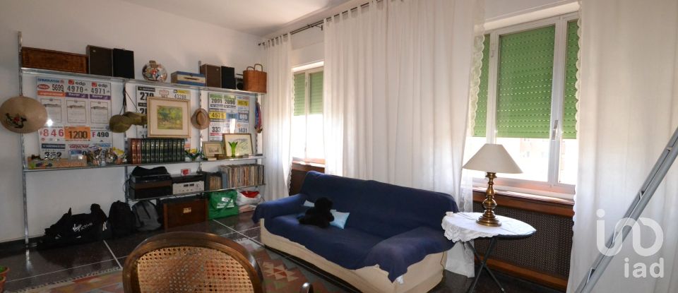 Appartamento 6 locali di 175 m² a Genova (16151)
