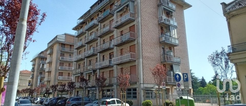Four-room apartment of 75 m² in Valenza (15048)