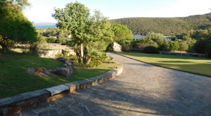 Casale 10 locali di 210 m² in Carloforte (09014)