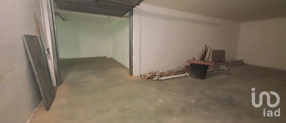 Parking of 85 m² in Arenzano (16011)