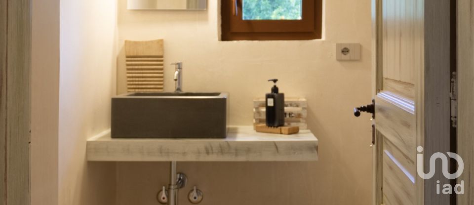 Farm 10 rooms of 250 m² in Carovigno (72012)