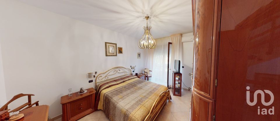 Traditional house 7 rooms of 132 m² in Brindisi (72100)