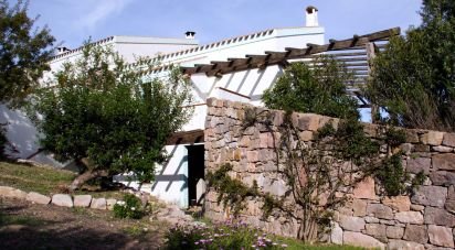 Casale 10 locali di 210 m² in Carloforte (09014)