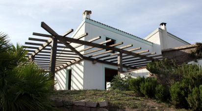 Casale 10 locali di 210 m² in Carloforte (09014)