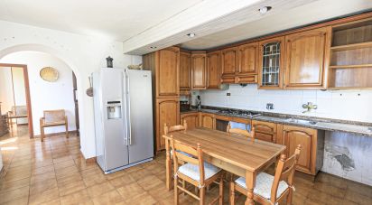 House 7 rooms of 170 m² in Sori (16030)