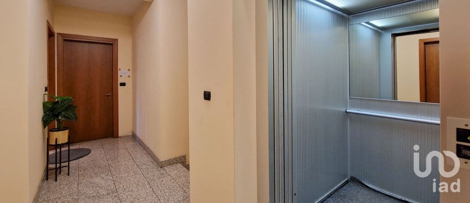 Bilocale di 61 m² a Macerata (62100)