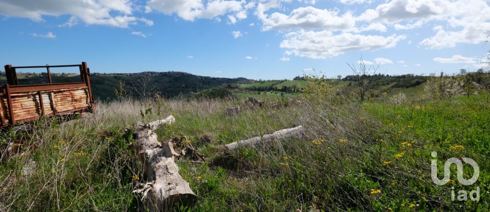 Townhouse 10 rooms of 260 m² in Staffolo (60039)