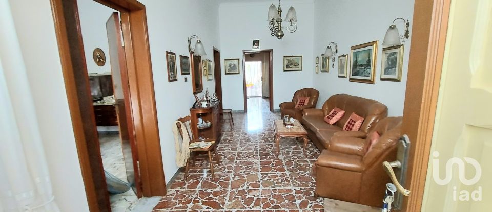 Building 2 rooms of 151 m² in San Vito dei Normanni (72019)